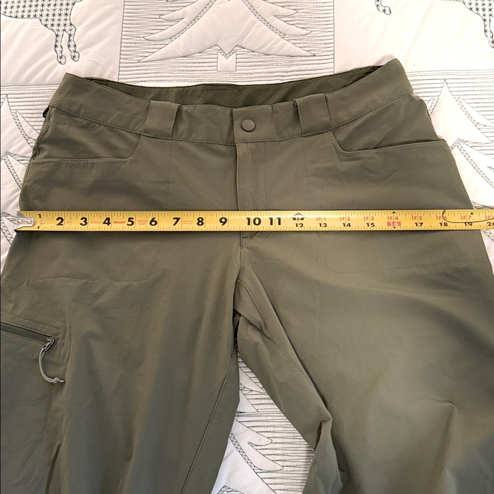 Eastern Mountain Sports Women’s Green Cargo Pants-8R - Picture 12 of 13